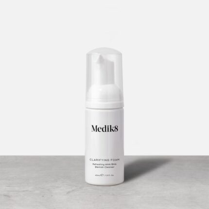 Medik8 TRY ME SIZE CLARIFYING FOAM Bezolejowa pianka oczyszczająca z kwasami AHA/BHA 40 ml